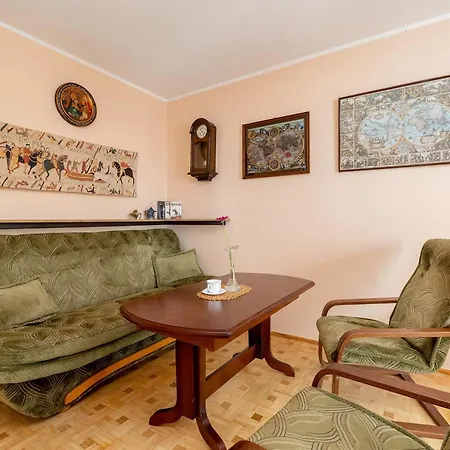 Apartamento Czarnieckiego Atmospheric In By Renters *